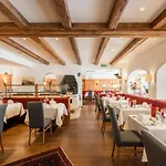 Hotel Alte Schmiede Hiltpolt 4*