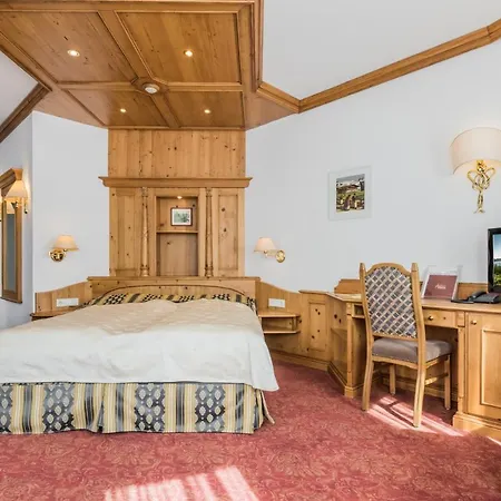 Alte Schmiede Hiltpolt Hotel Seefeld w Tirolu