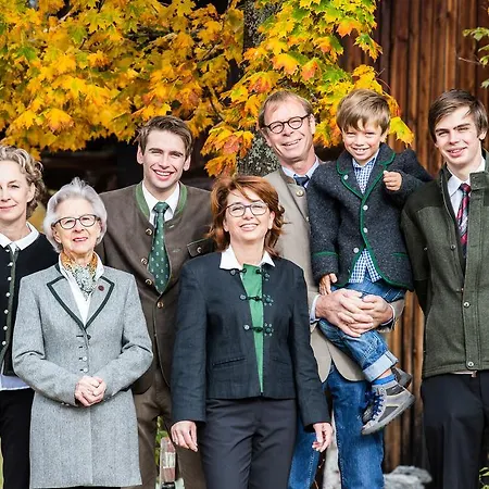 奥特施米德希特珀特酒店  4*