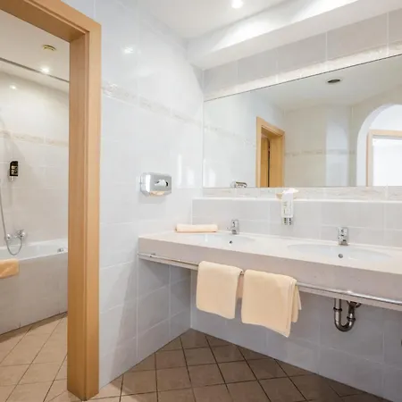 Alte Schmiede Hiltpolt 4* Seefeld w Tirolu