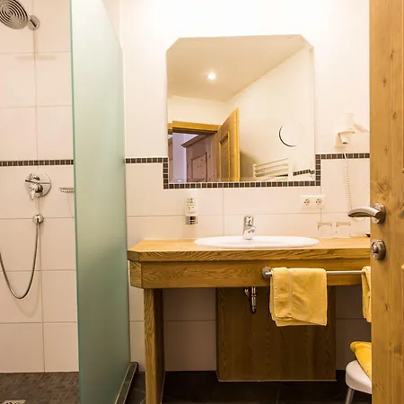 奥特施米德希特珀特酒店  酒店 4*