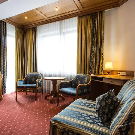 Hotel Alte Schmiede Hiltpolt 4*