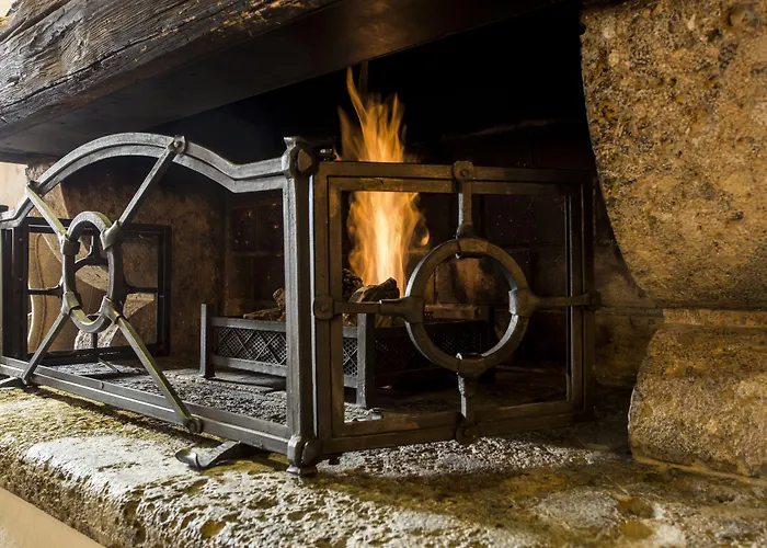 ألت شميد هيلتبولت 4*