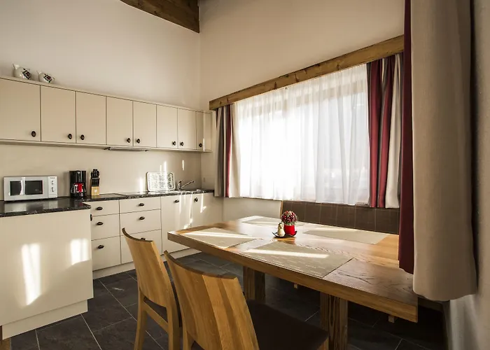 فندق ألت شميد هيلتبولت